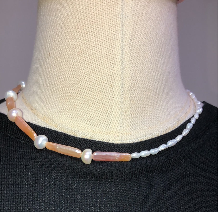I am so special- baroque pearl asymmetrical necklace巴洛克淡水珍珠不對稱項鍊